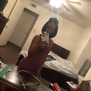 Meet your Posher, Mercedes